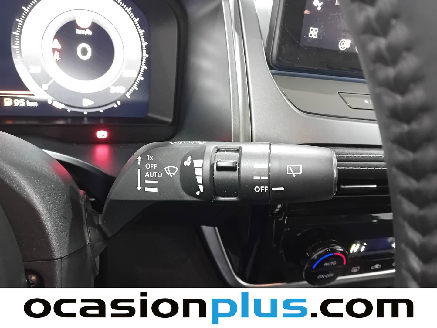 Foto Nissan QASHQAI Nissan Qashqai DIG-T 160 N-Connecta Xtronic DCT (158 CV)