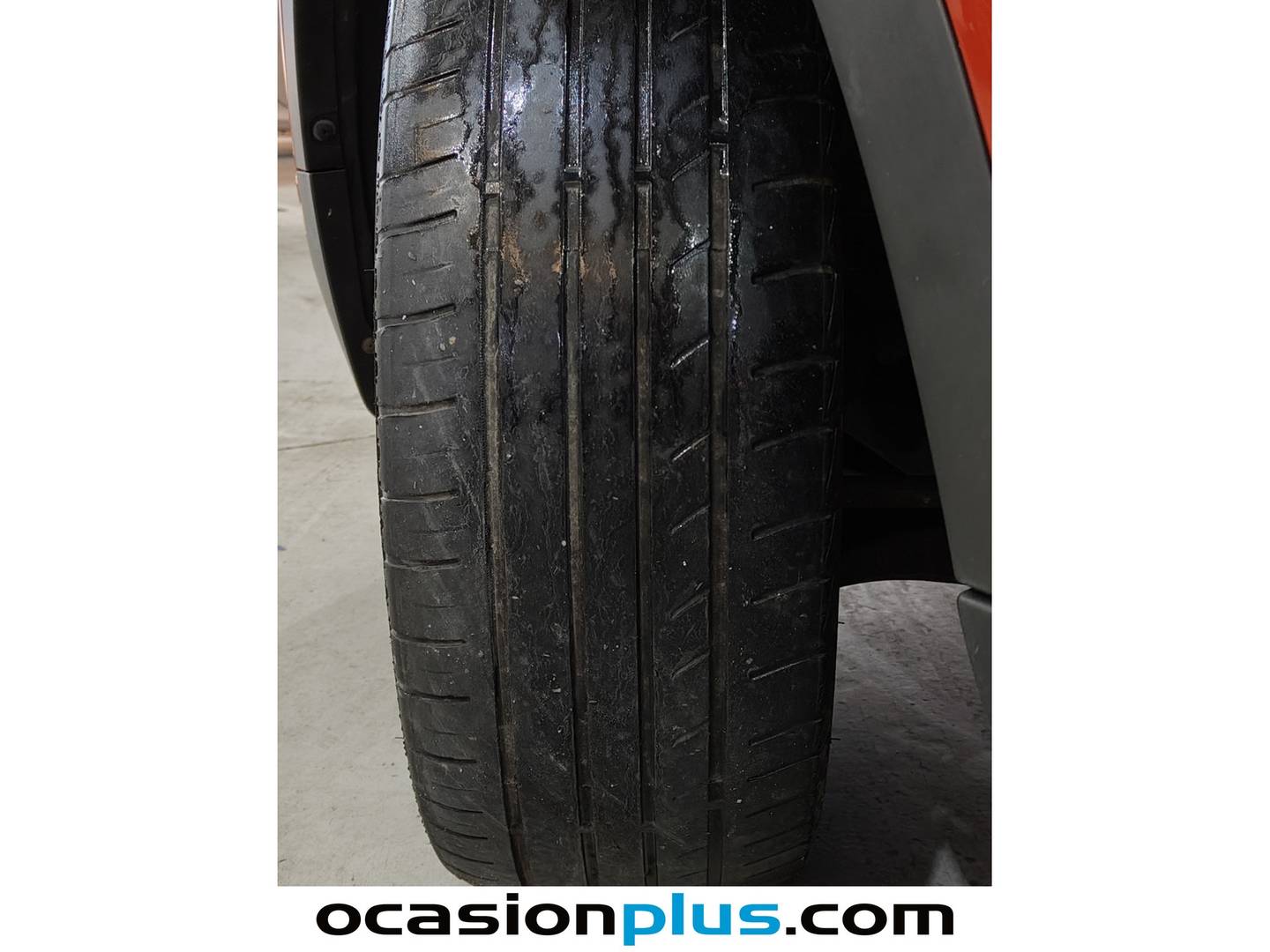 Foto SsangYong Tivoli Ssangyong Tivoli D16T Limited 4x2 (115 CV)