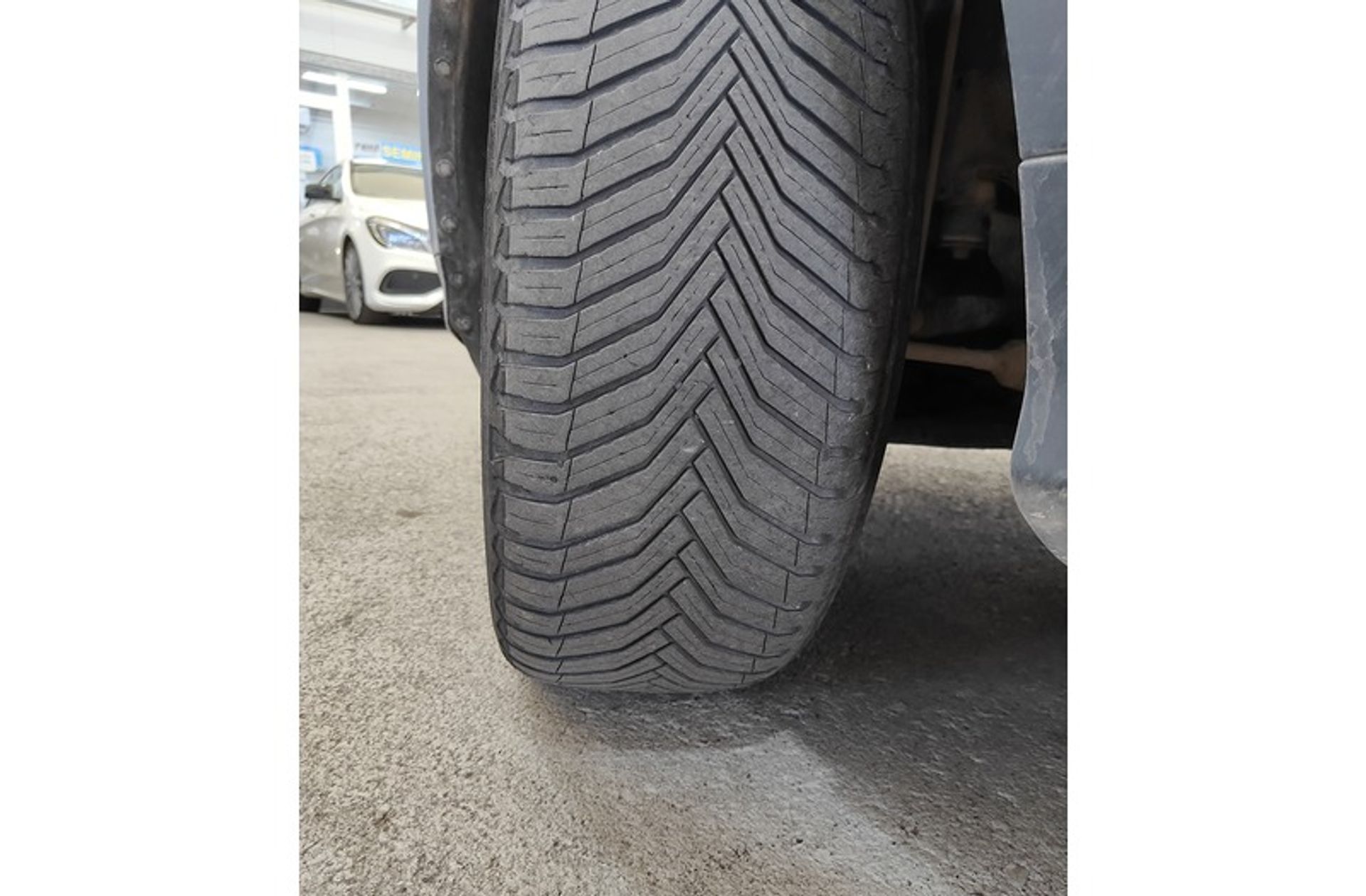 Ford Kuga 2.0 TDCi Titanium 4x4 - foto 30