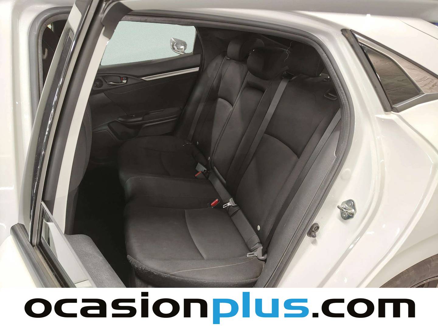 Foto asientos traseros Honda Civic Honda Civic 1.0 I-VTEC TURBO Elegance Navi (126 CV)