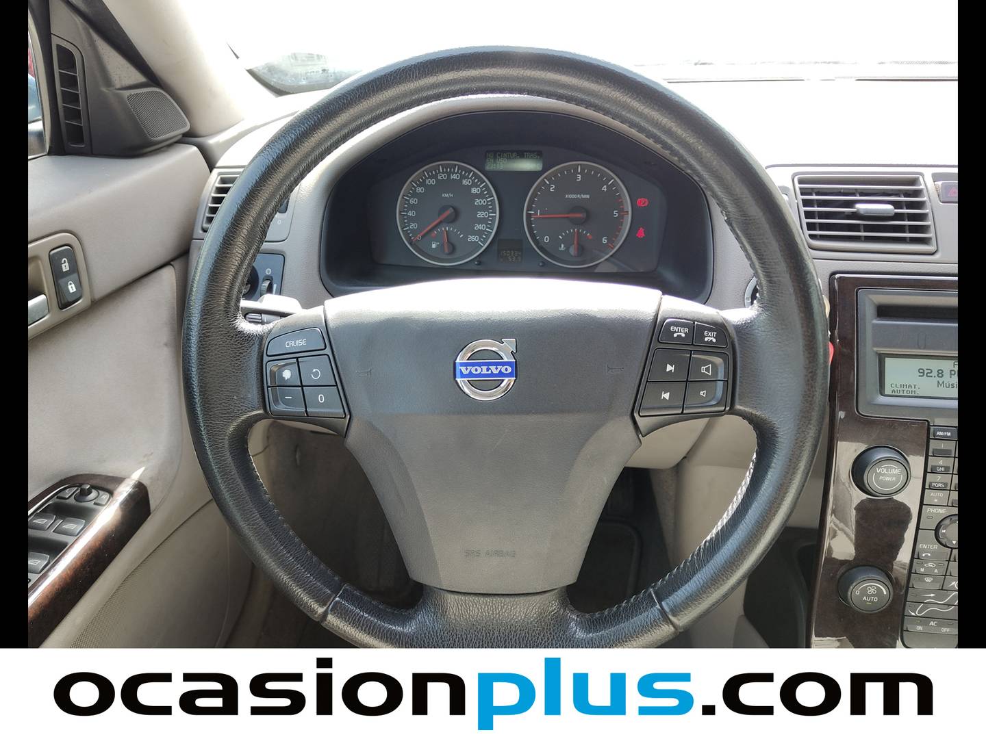 Equipamiento del Volvo S40 Volvo S40 2.0 D Momentum (136 CV)
