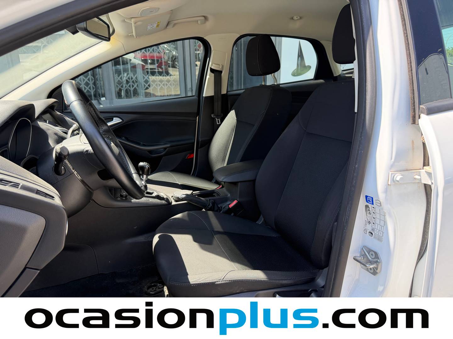 Foto asientos delanteros Ford Focus Ford Focus 1.0 Ecoboost S&S Business (125 CV)