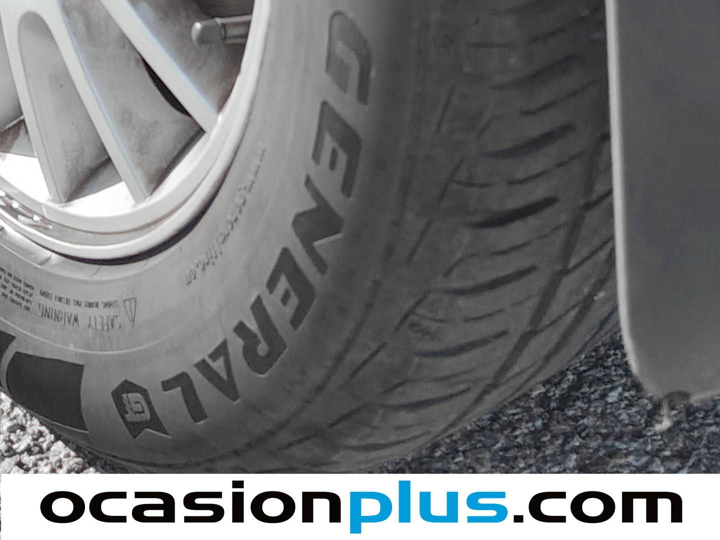 Foto SsangYong Rodius Ssangyong Rodius 270 Xdi Limited (165 CV) 7 Plazas