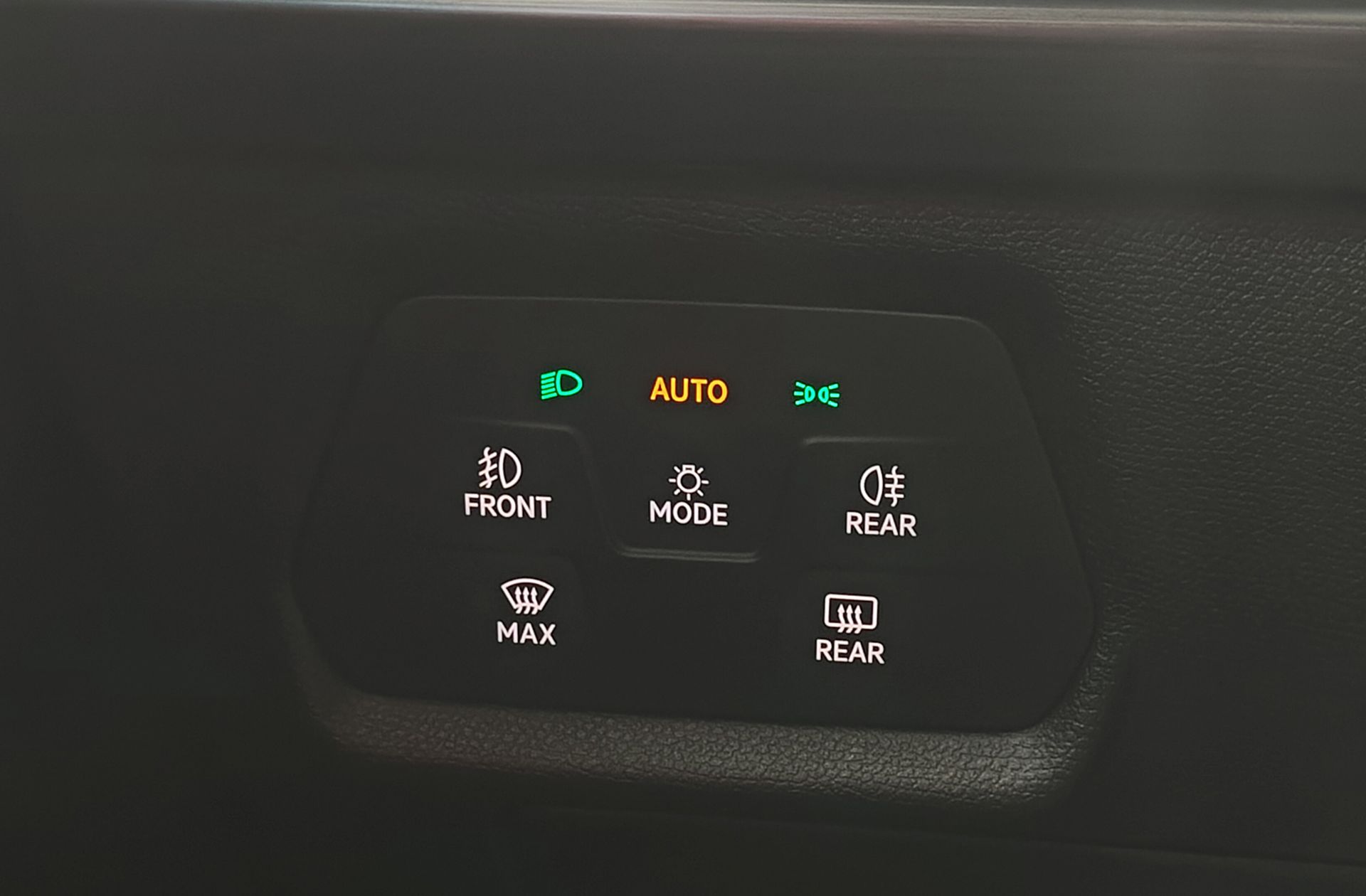 Cupra Formentor 2.0 TSI VZ DSG - foto 25