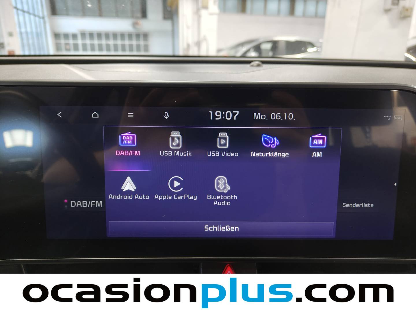 Foto KIA Sportage Kia Sportage 1.6 CRDi MHEV Business 4x2 (136 CV)