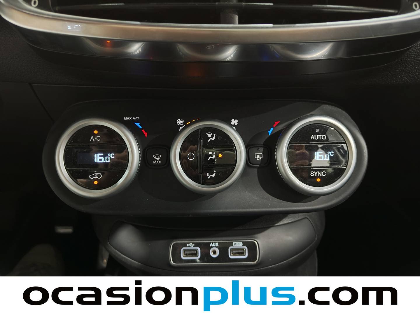 Acabados Fiat 500X Fiat 500X 1.6 MultiJet Lounge 4x2 (120 CV)