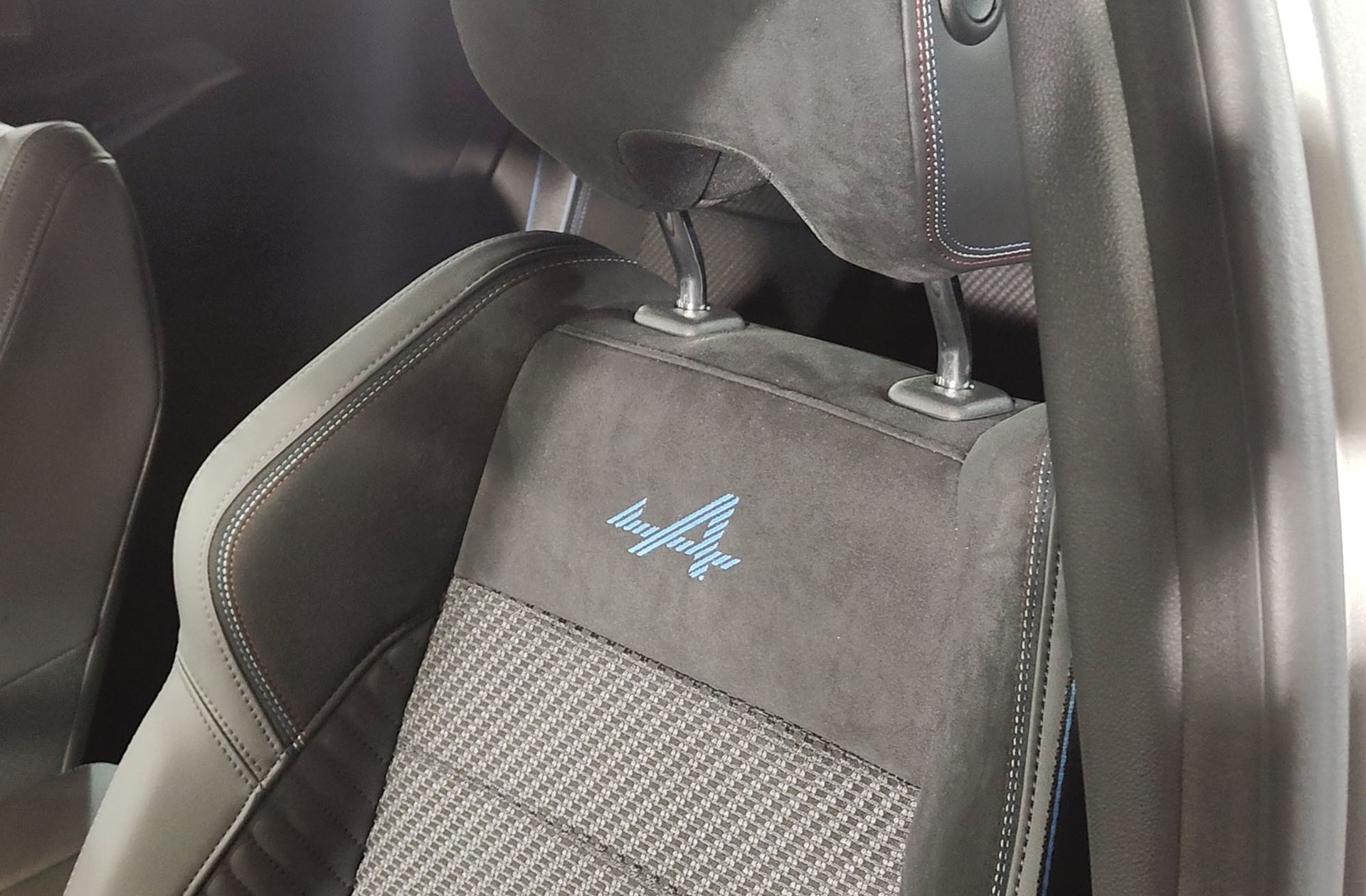 Renault Espace Esprit Alpine E-Tech full hybrid - foto 8
