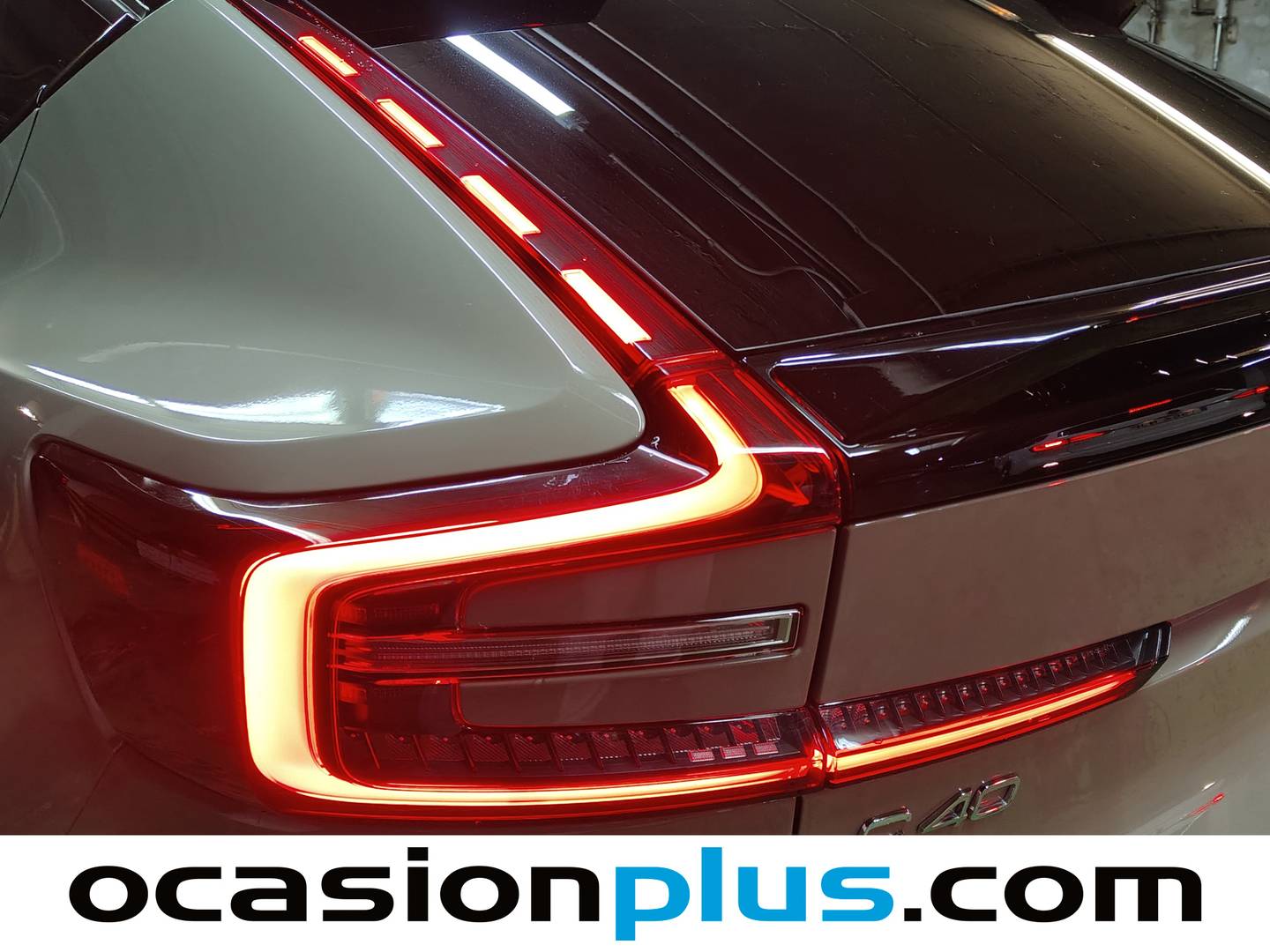 Foto Volvo C40 Volvo C40 Eléctrico Recharge Twin Ultimate AWD AT (408 CV)