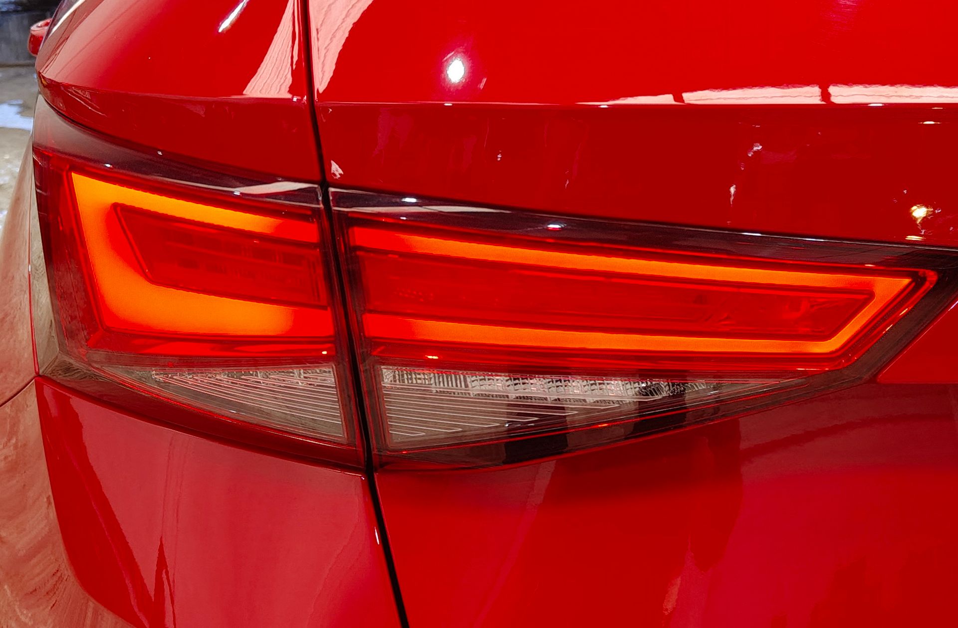 SEAT Ateca 2.0 TSI FR Go 4Drive DSG - foto 20