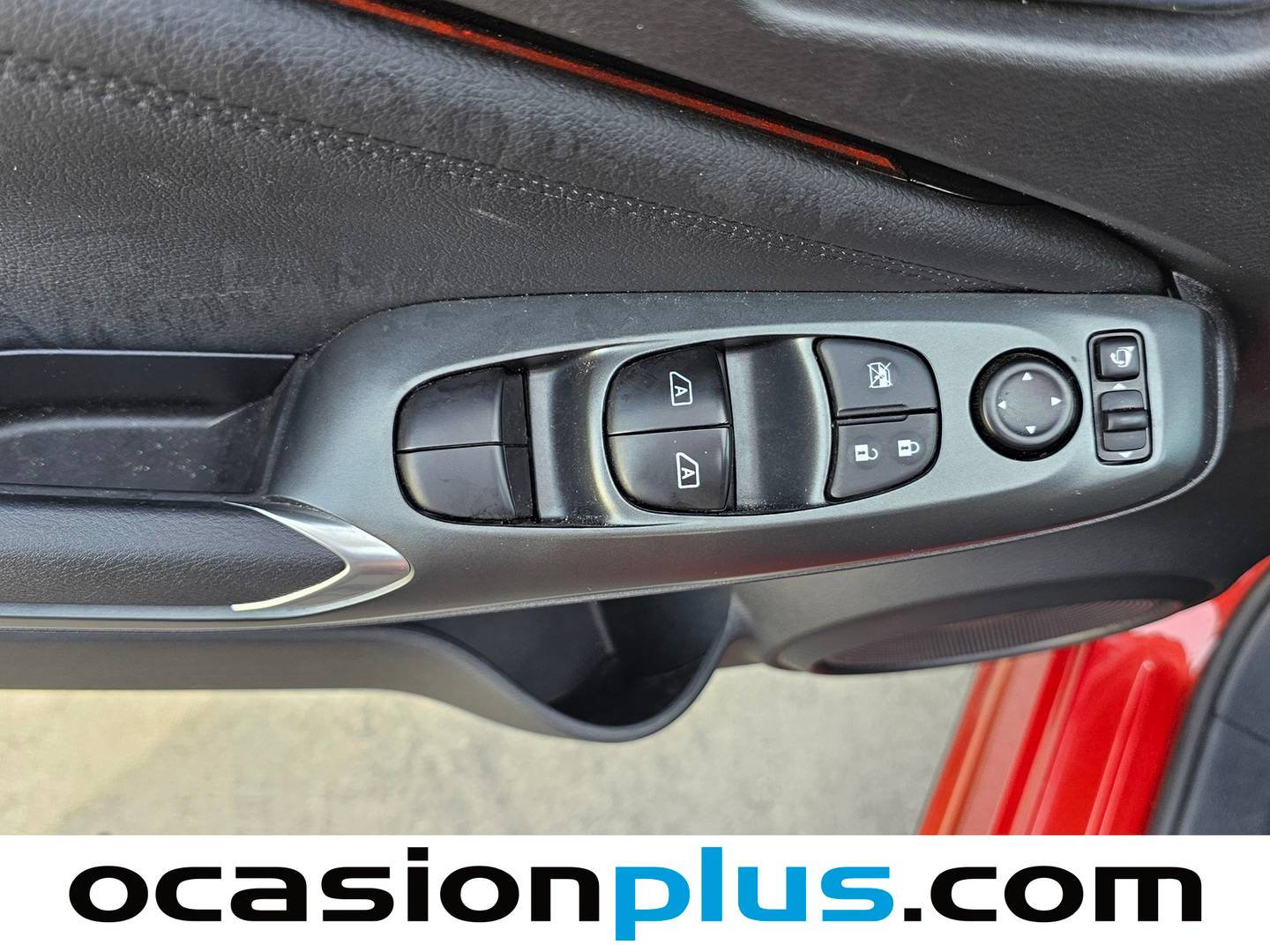 Foto Nissan JUKE Nissan Juke DIG-T N-Connecta 4x2 (114 CV)