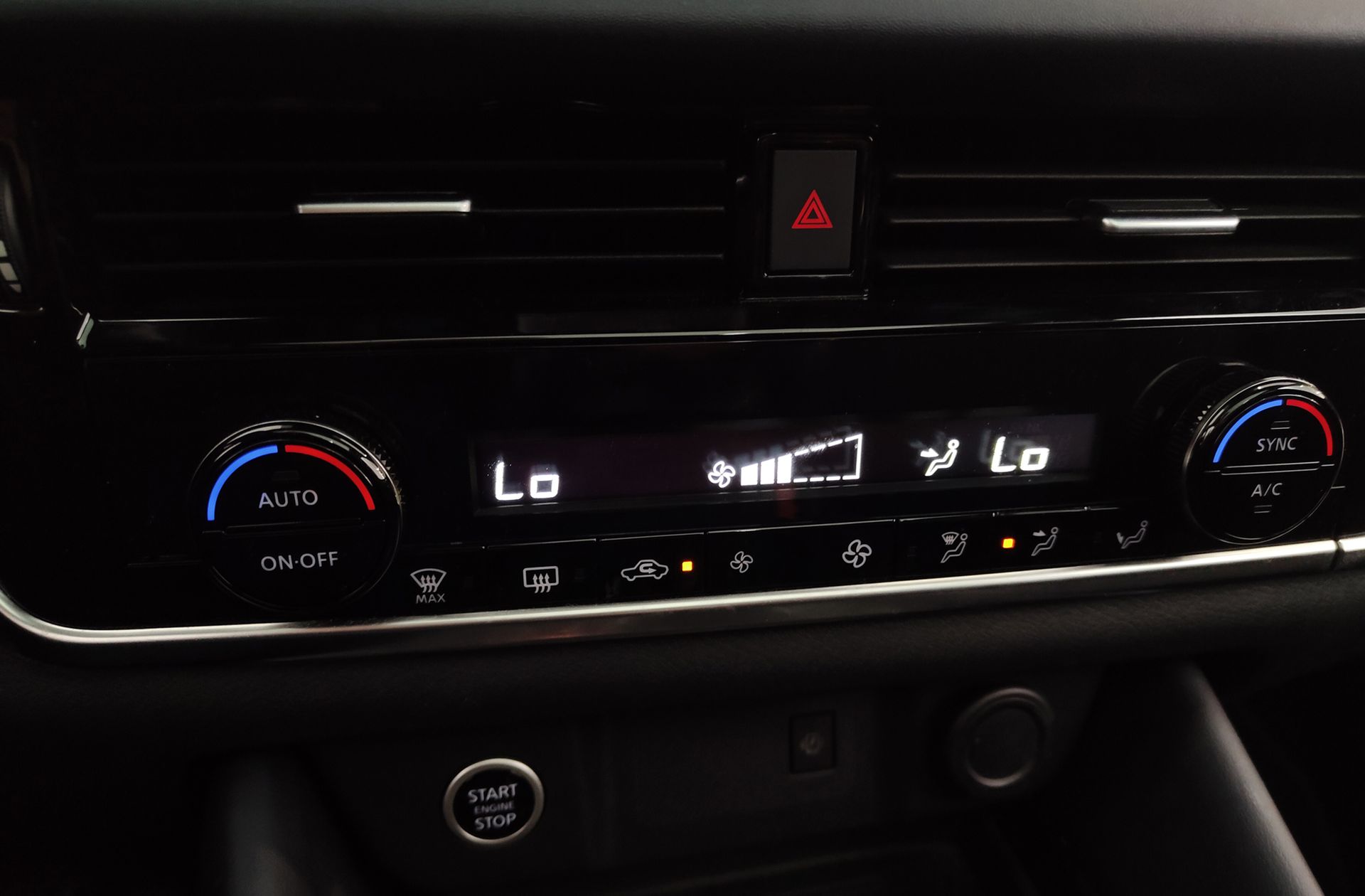 Nissan Qashqai DIG-T 160 mHEV Tekna Xtronic - foto 32