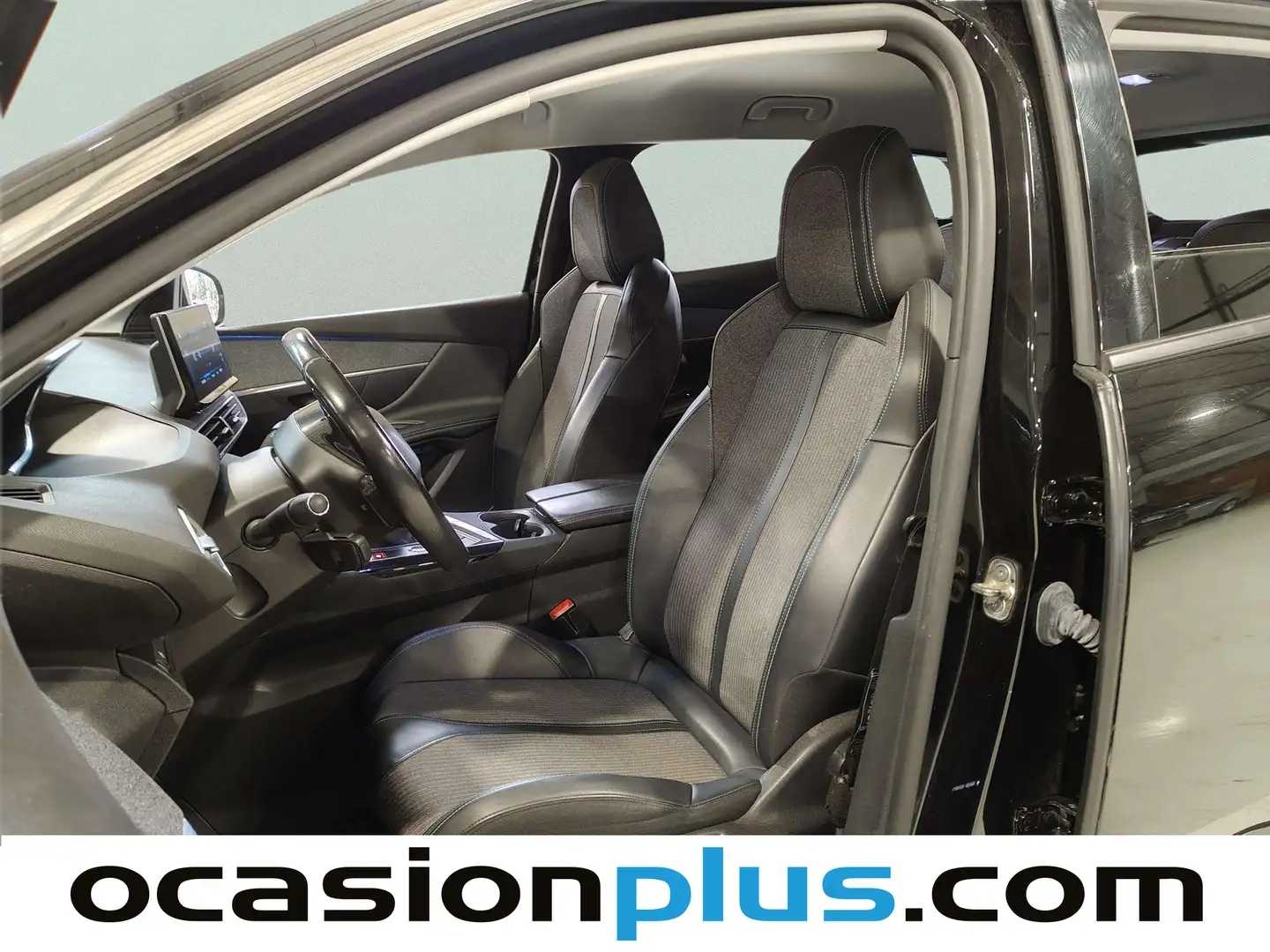 Foto Peugeot 3008 Peugeot 3008 PureTech 130 S&S Allure Pack (130 CV)