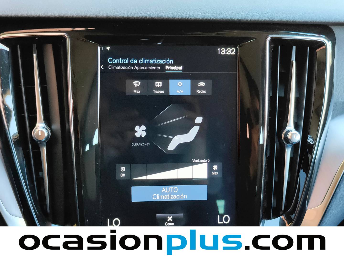 Foto Volvo V60 Volvo V60 D4 Momentum Auto (190 CV)