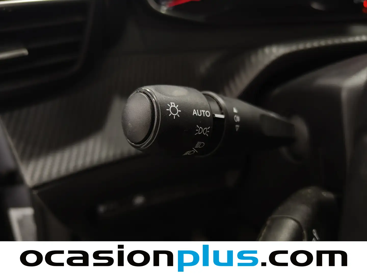 Foto Peugeot 2008 Peugeot 2008 PureTech 100 S&S Allure  (100 CV)