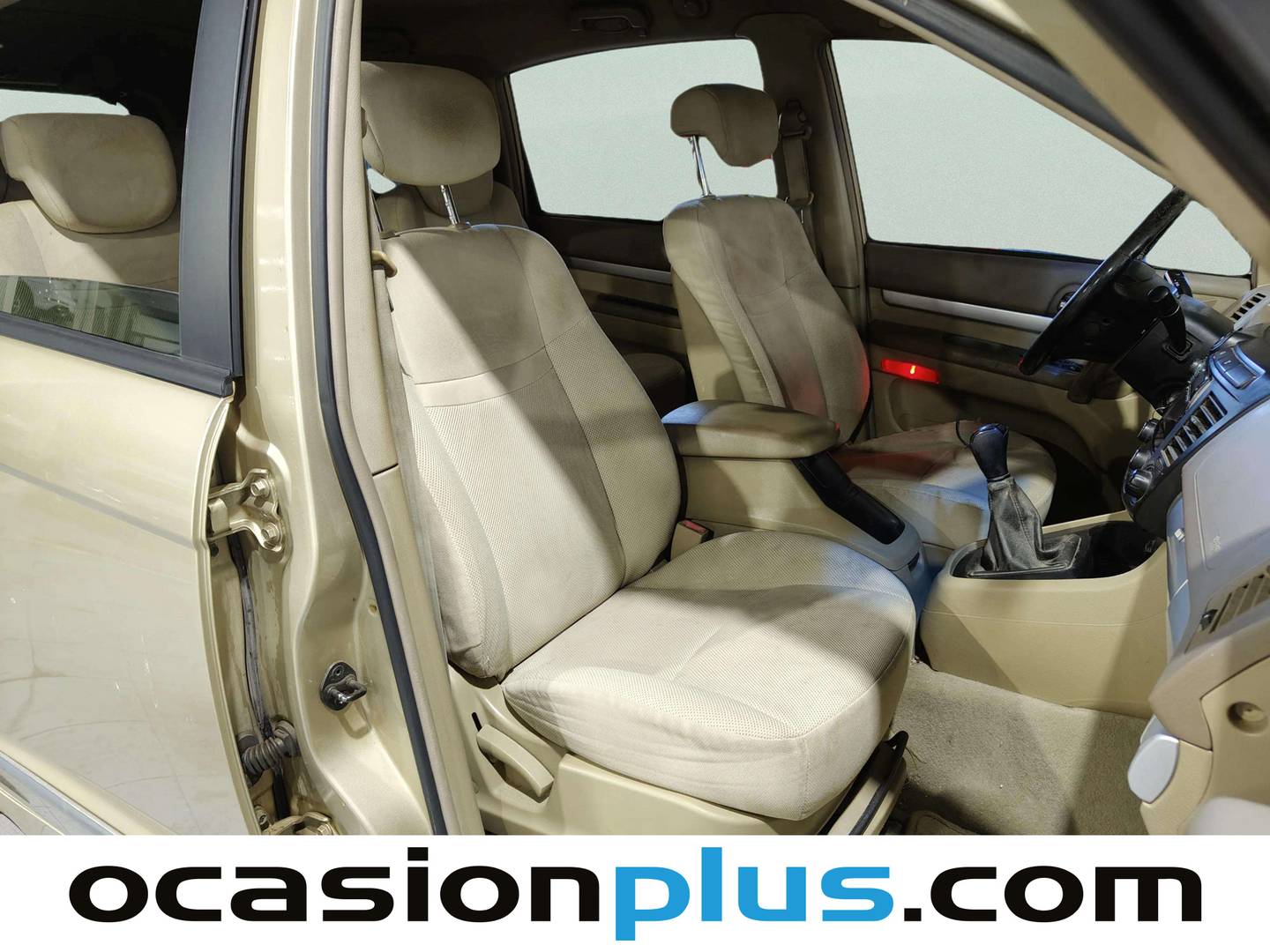 Foto SsangYong Rodius Ssangyong Rodius 270 Xdi (165 CV)