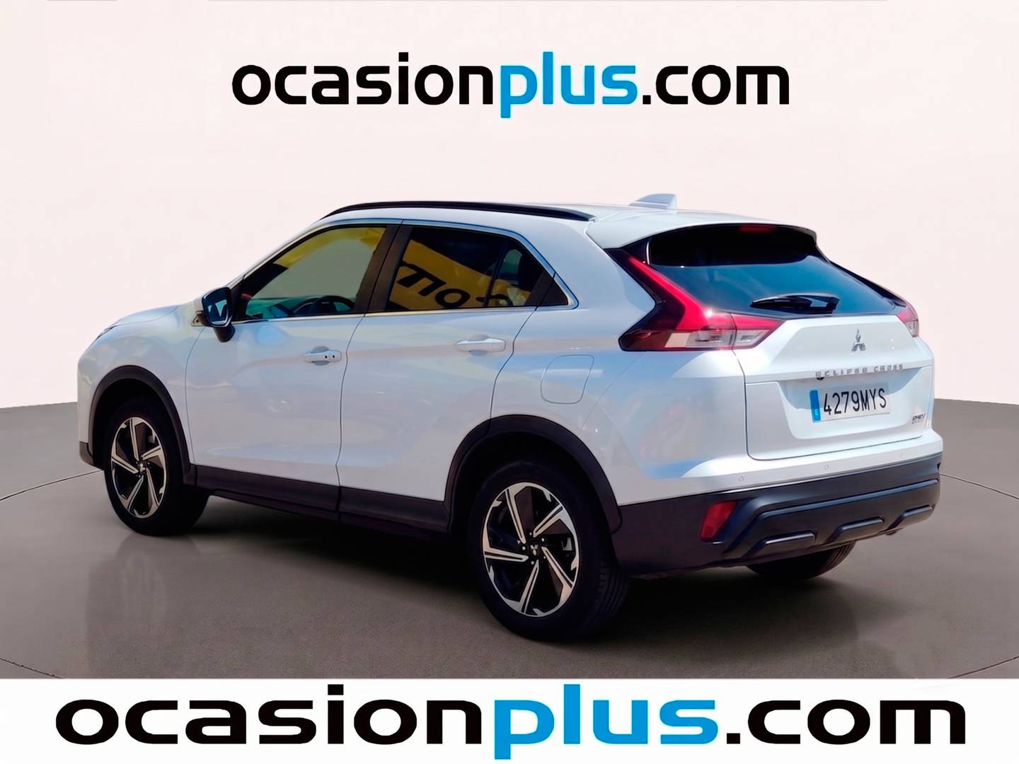 Foto trasera Mitsubishi Eclipse Cross Mitsubishi Eclipse Cross 2.4 PHEV Kaiteki 4WD Auto (188 CV) derecha