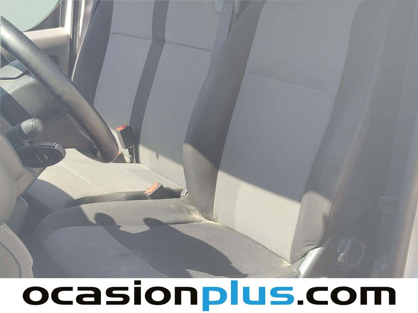 Foto asientos delanteros Peugeot Expert Peugeot Expert Furgon BlueHDi 95 Pro Standard (95 CV)