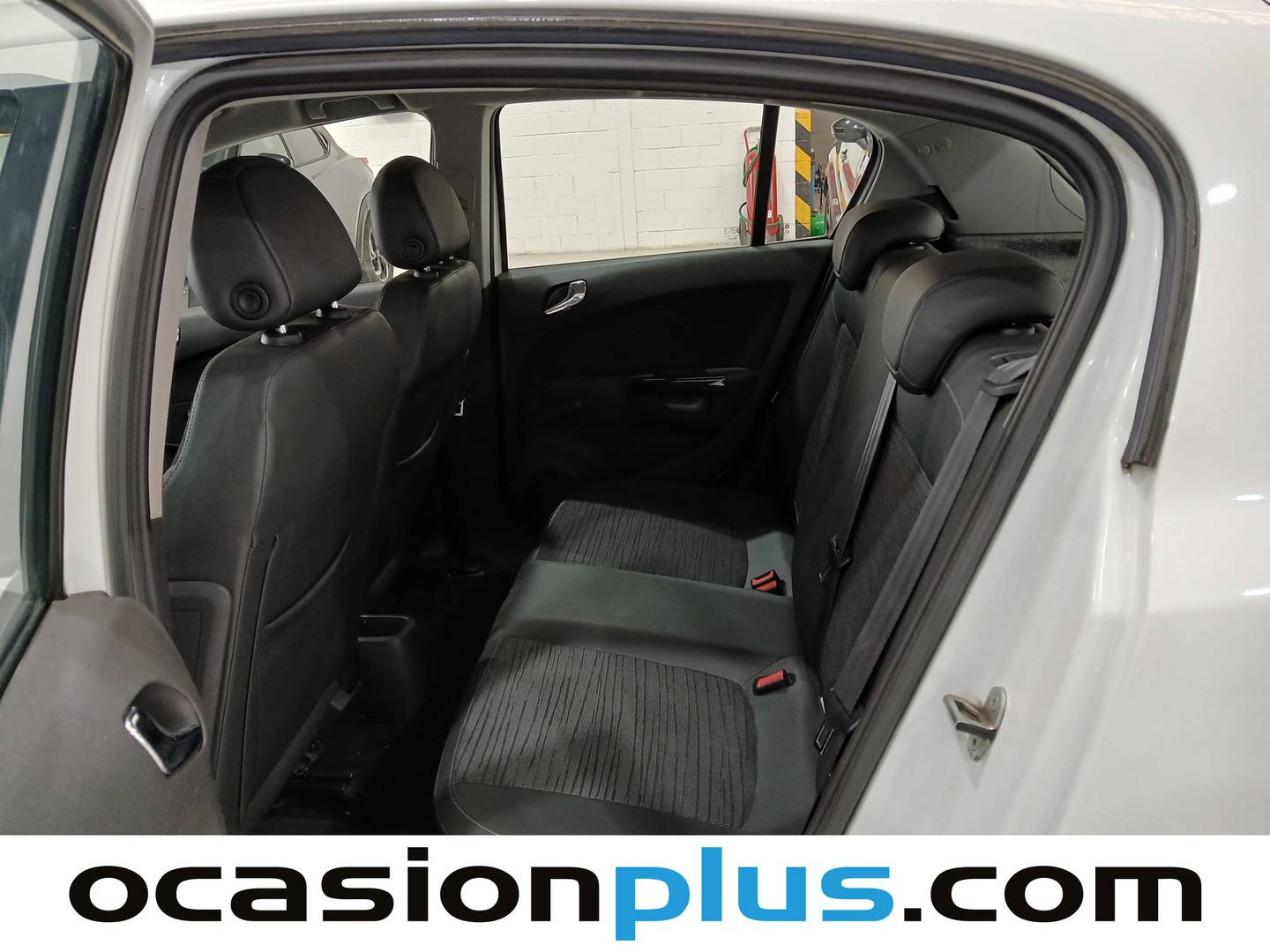 Foto asientos traseros Opel Corsa Opel Corsa 1.4 Selective (100 CV)