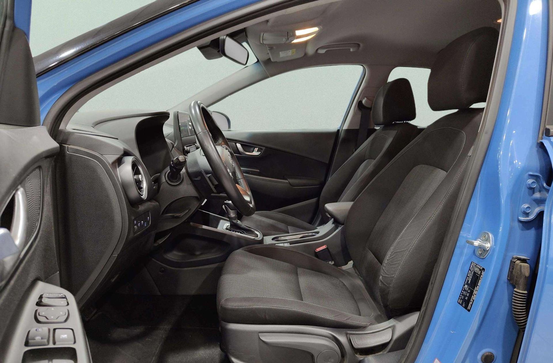 Hyundai Kona 1.6 GDI HEV Tecno 2C DCT - foto 11