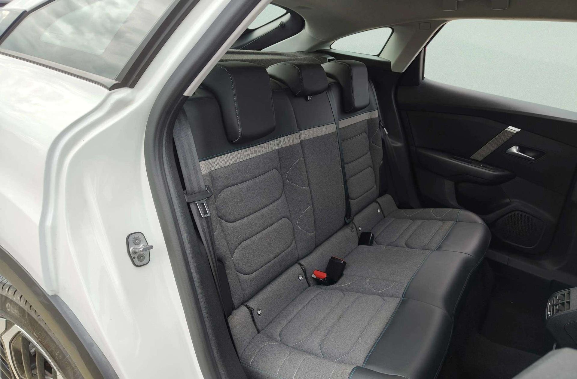 Citroën C4 PureTech 130 Feel Pack - foto 19