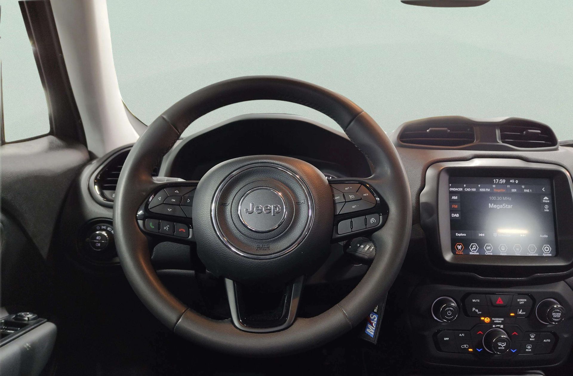 Jeep Renegade 1.0G Night Eagle II 4x2 - foto 24