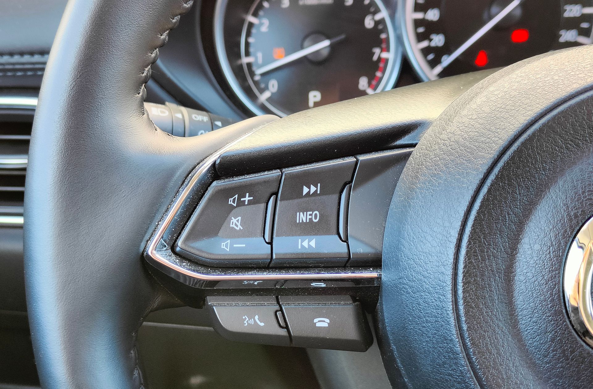 Mazda CX-5 2.0 MHEV Center-Line Plus - foto 24