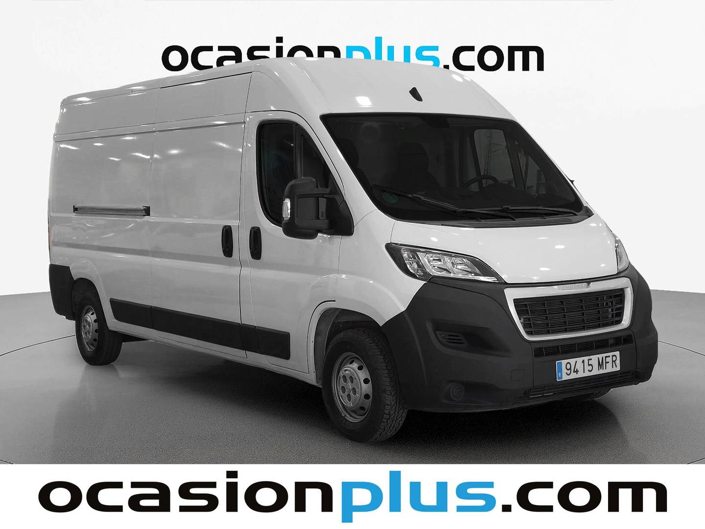 Foto delantera Peugeot Boxer Peugeot Boxer Furgon BlueHDi 140 S&S 335 L3H2 (140 CV) derecha