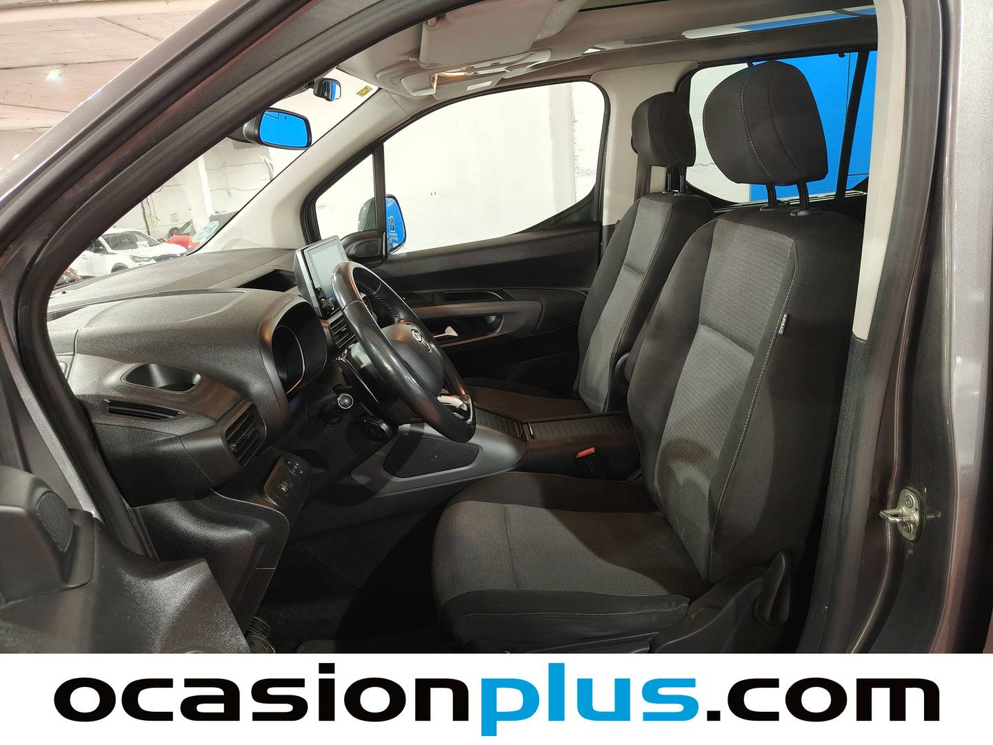 Foto asientos delanteros Toyota Proace City Verso Toyota Proace City Verso 1.5D Family Advance L1 Auto (131 CV)
