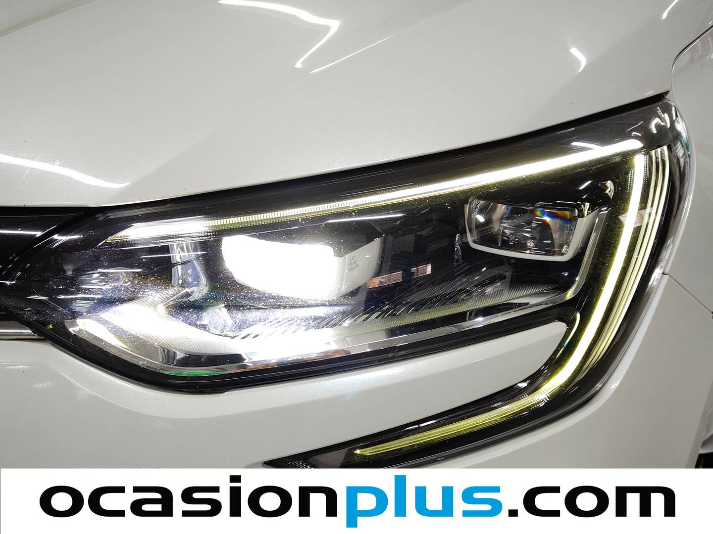 Acabados Renault Mégane Renault Megane Sport Tourer Zen TCe (140 CV) GPF