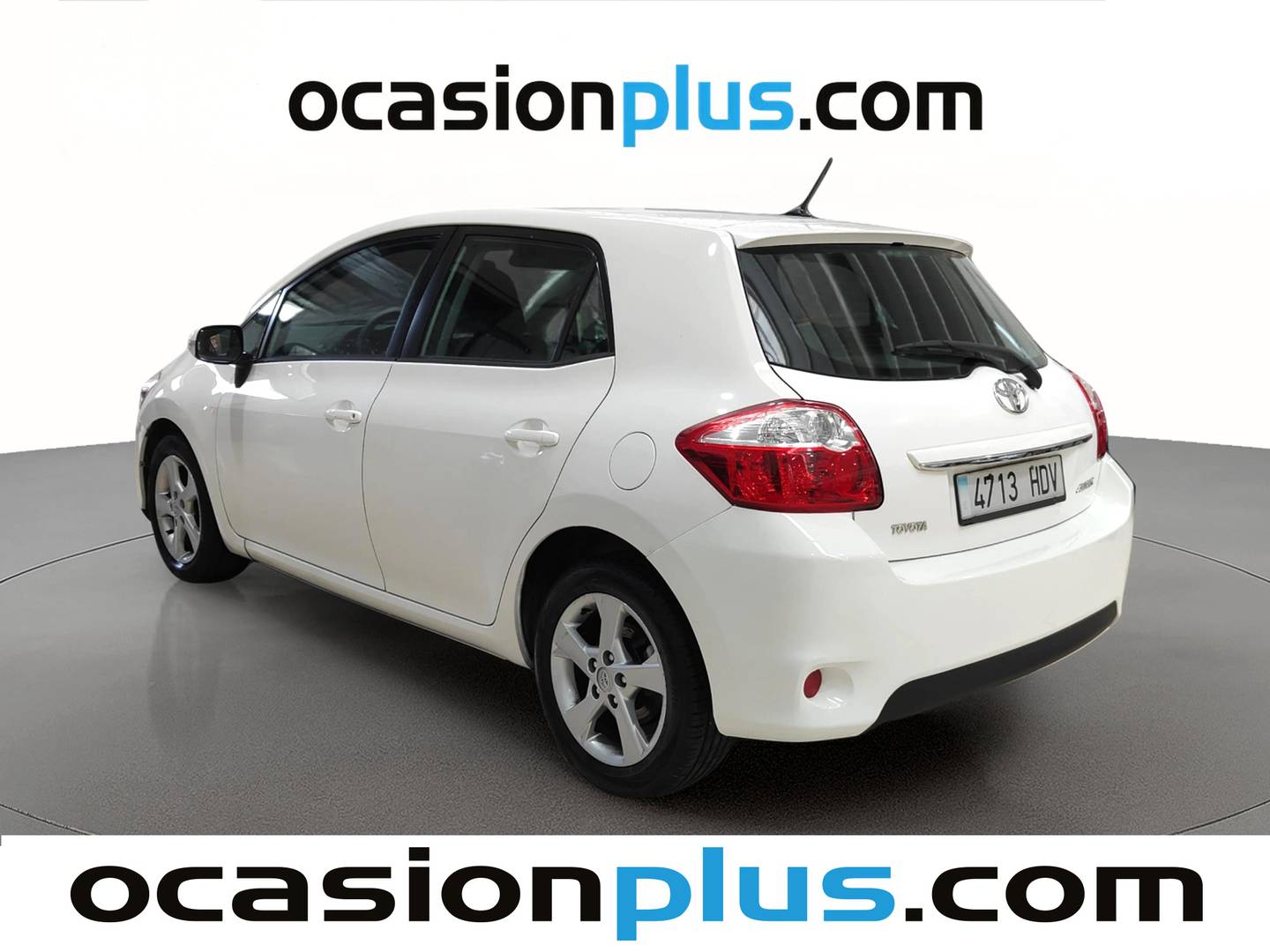 Foto trasera Toyota Auris Toyota Auris 1.6 VVT-I Active (132 CV) izquierda