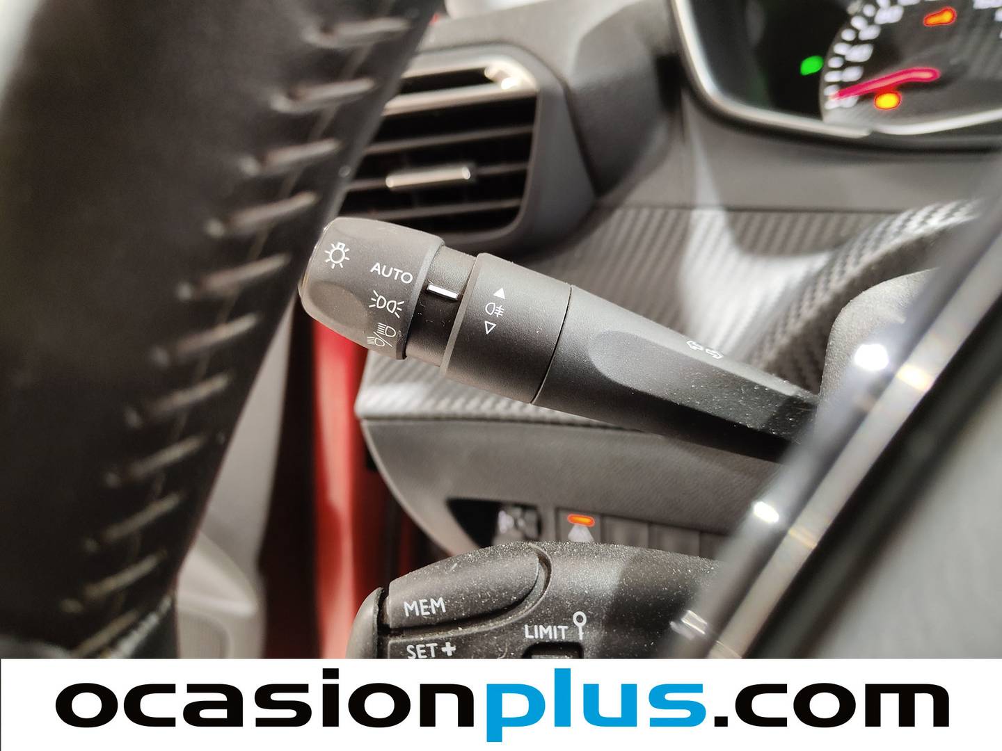 Paquetes del Peugeot 208 Peugeot 208 PureTech 100 Style (100 CV)