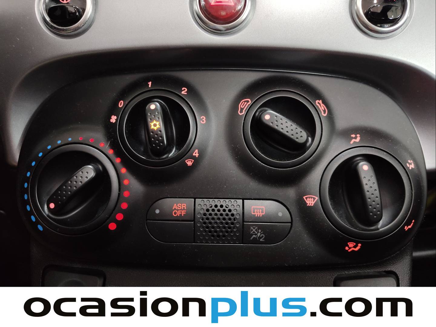 Equipamiento del Fiat 500C Fiat 500C 1.2 8v Cabrio S (69 CV)