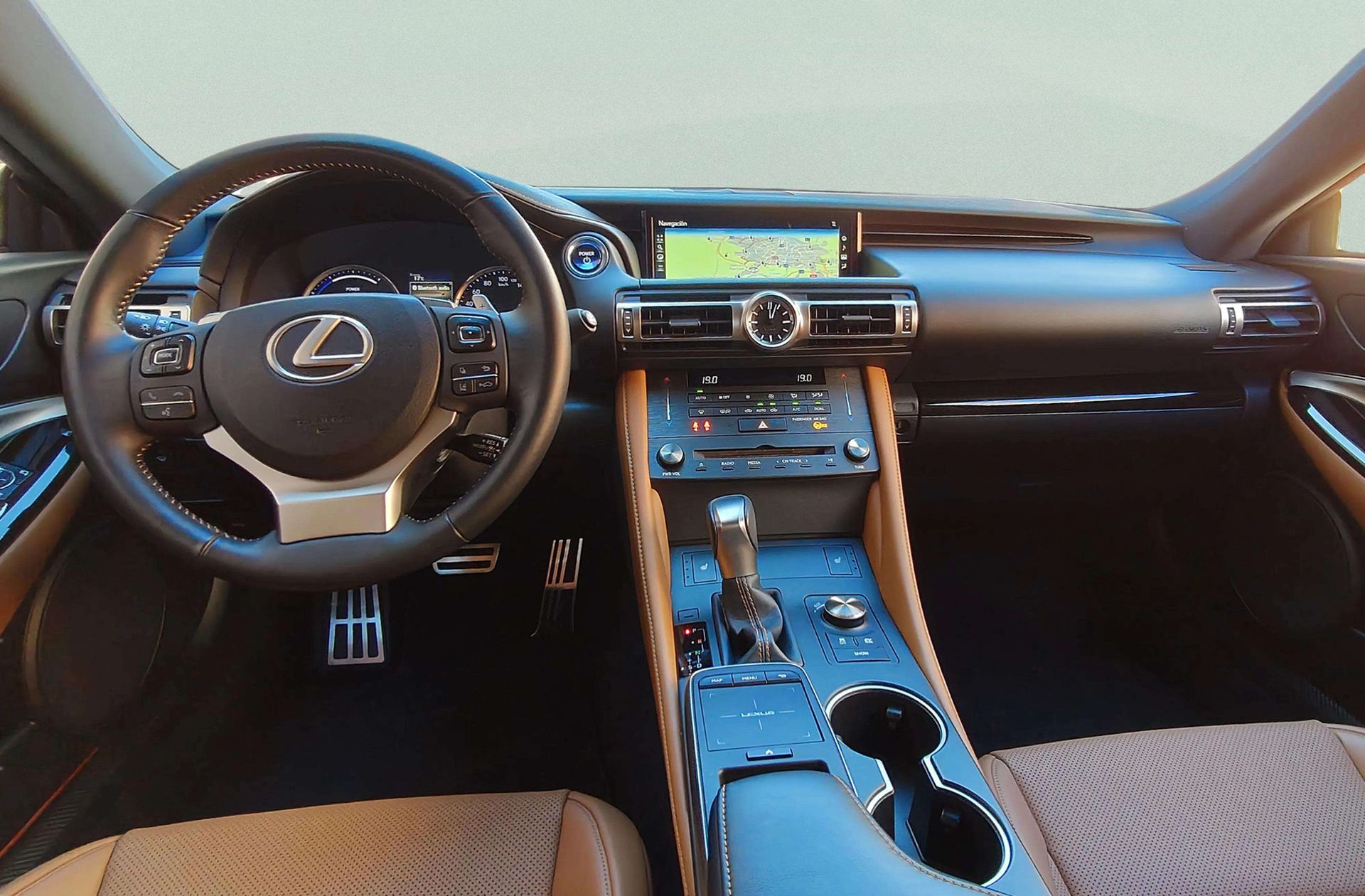 Lexus RC 300h Business Navigation - foto 7