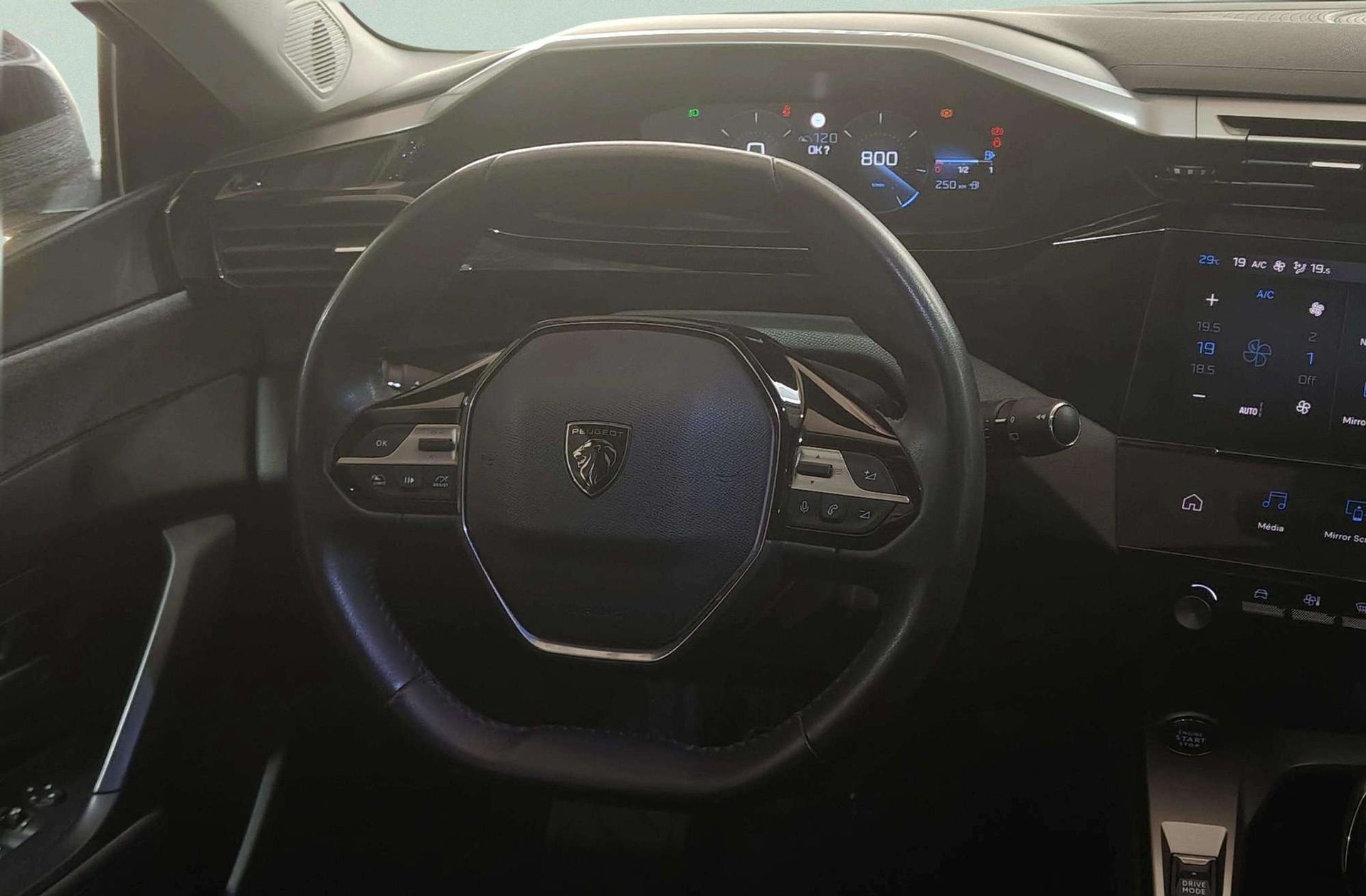 Peugeot 308 PureTech 130 Allure - foto 23