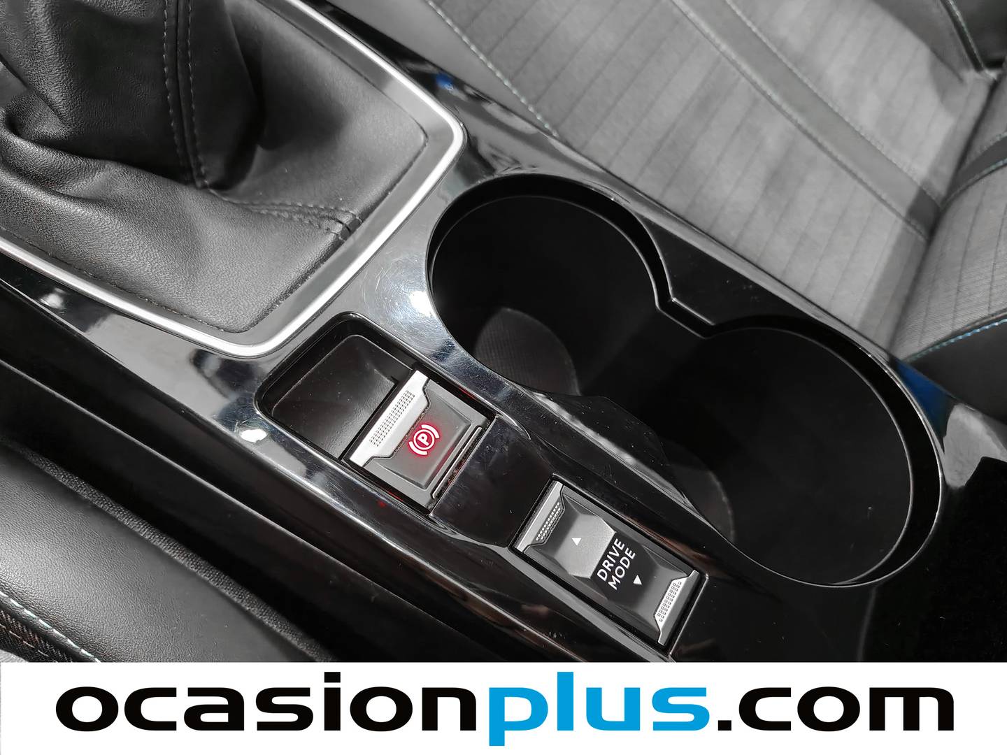 Foto Peugeot 2008 Peugeot 2008 PureTech 130 S&S Allure Pack (130 CV)