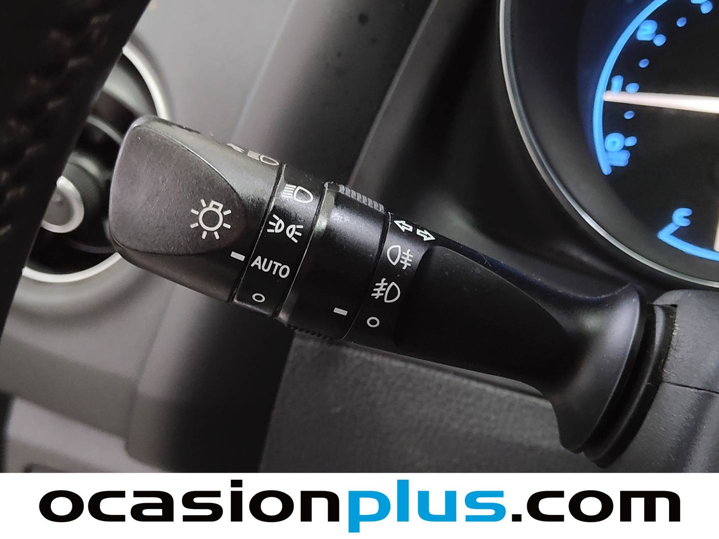 Equipamiento del Toyota Auris Toyota Auris 120T Active (116 CV)