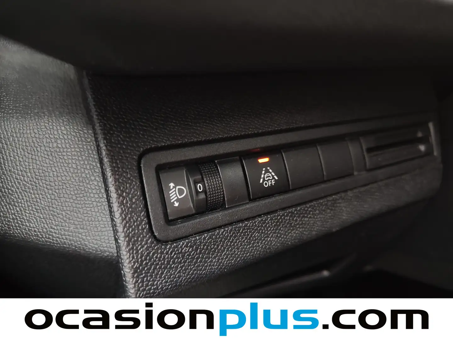 Foto Peugeot 3008 Peugeot 3008 BlueHDi 130 S&S Active Pack EAT8 (130 CV)