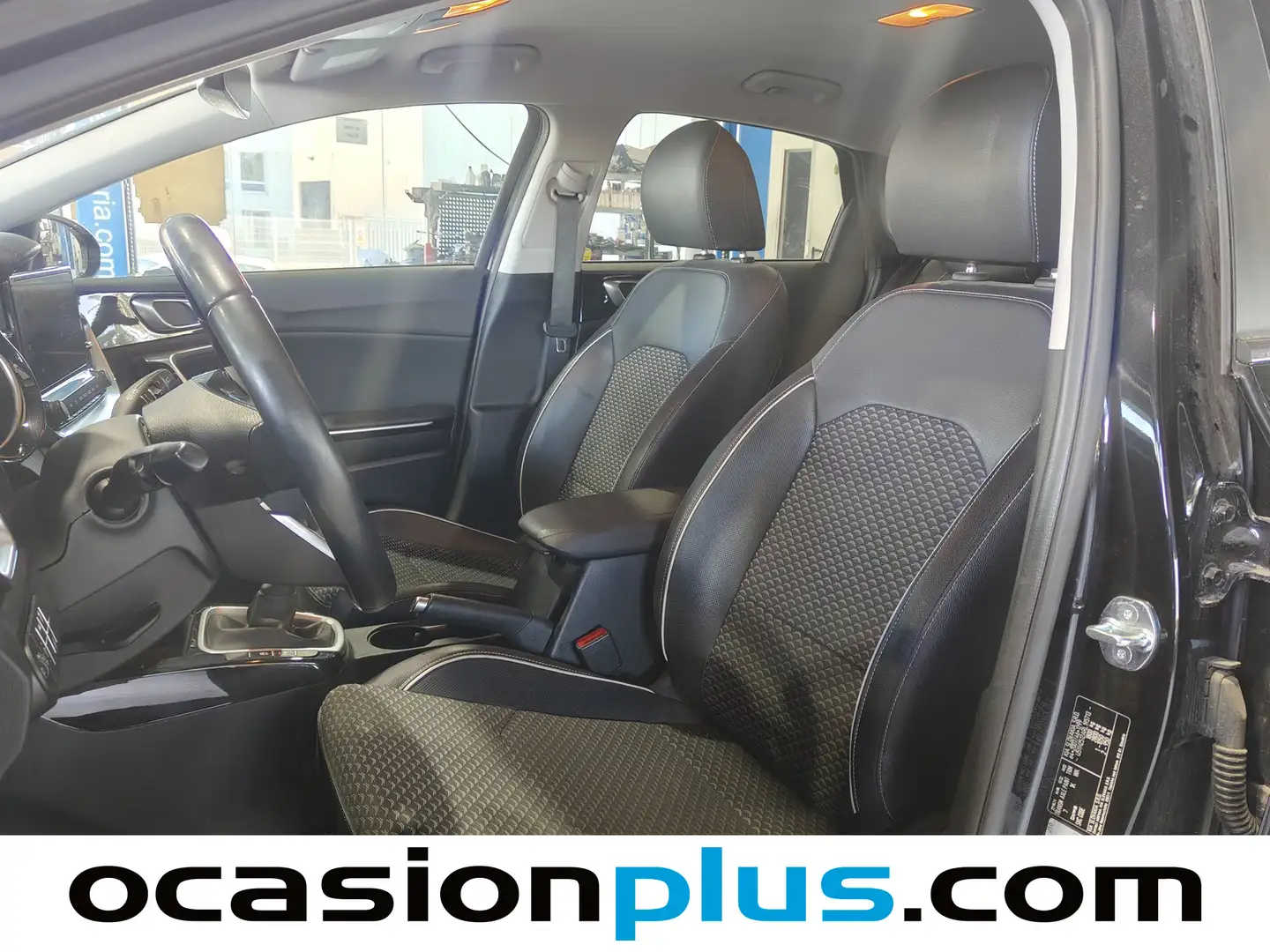 Foto KIA Ceed Kia Ceed 1.0 T-GDi Tech  (120 CV)