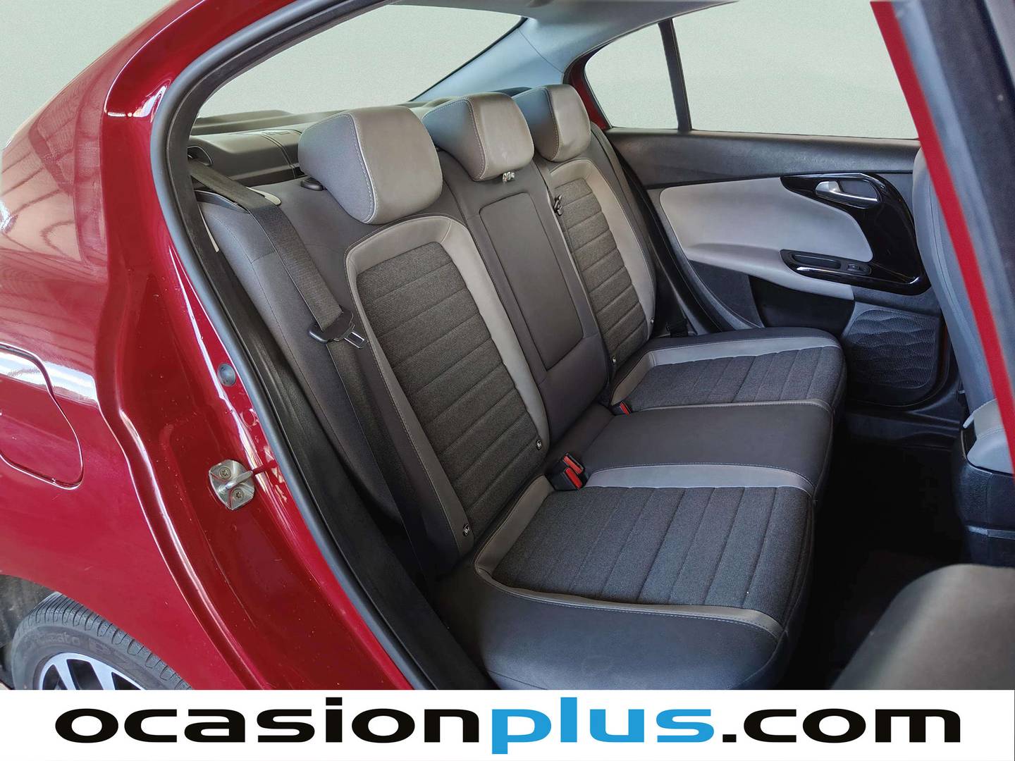 Foto Fiat Tipo Fiat Tipo 1.6 Multijet Lounge (120 CV)