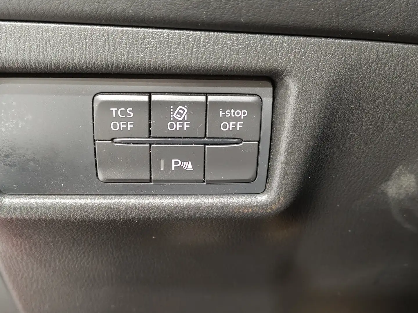 Foto Mazda CX-5 Mazda CX-5 2.0 GE Origin 2WD  (165 CV)