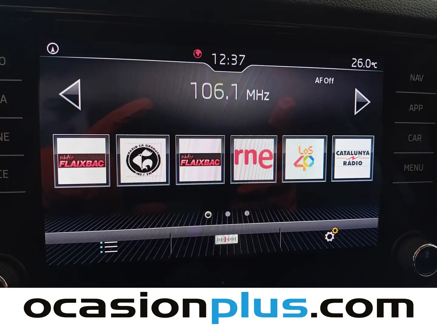 Foto Skoda Karoq Skoda Karoq 1.0 TSI Like (115 CV)