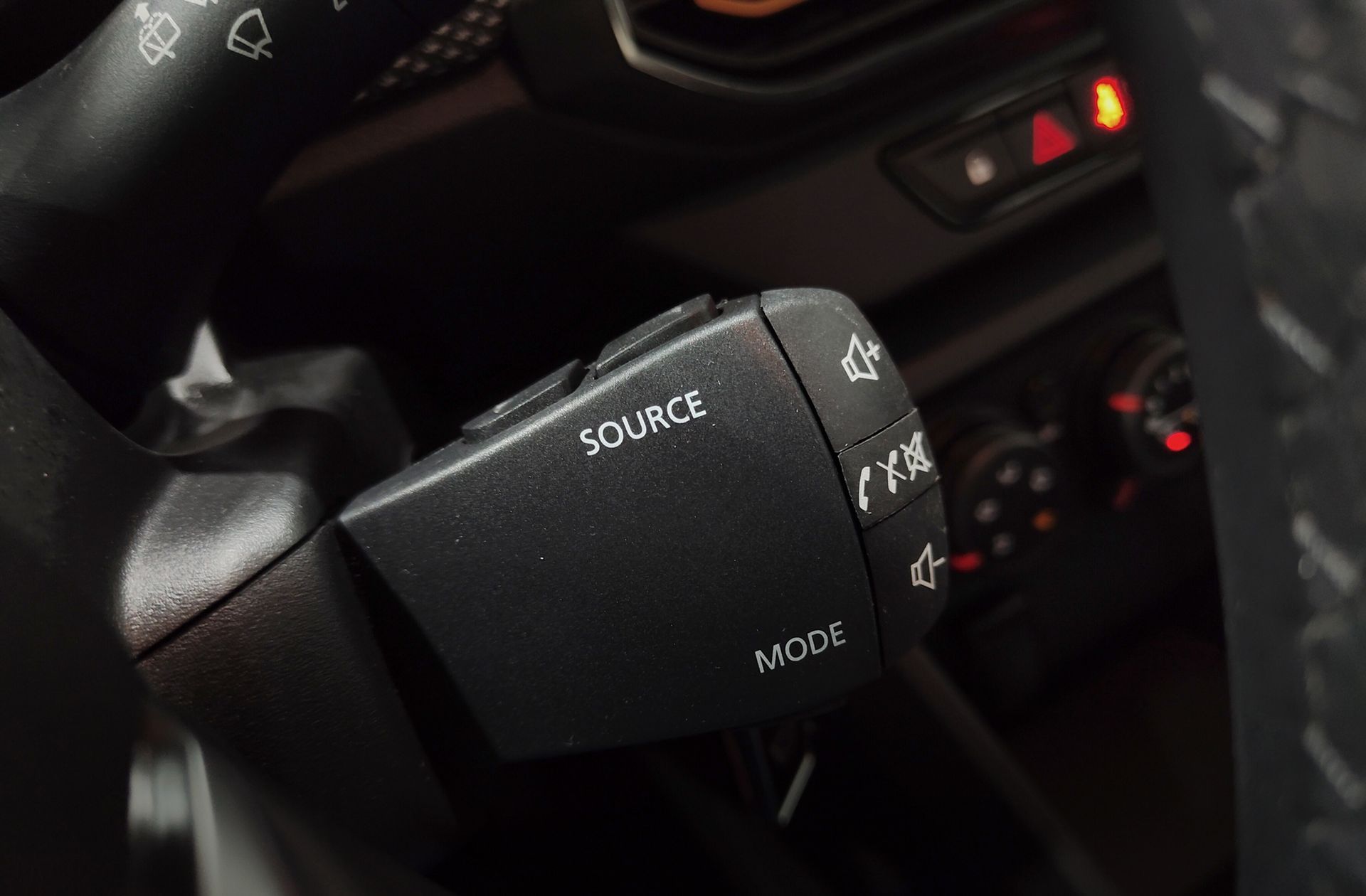 Dacia Sandero Stepway Comfort TCe - foto 30