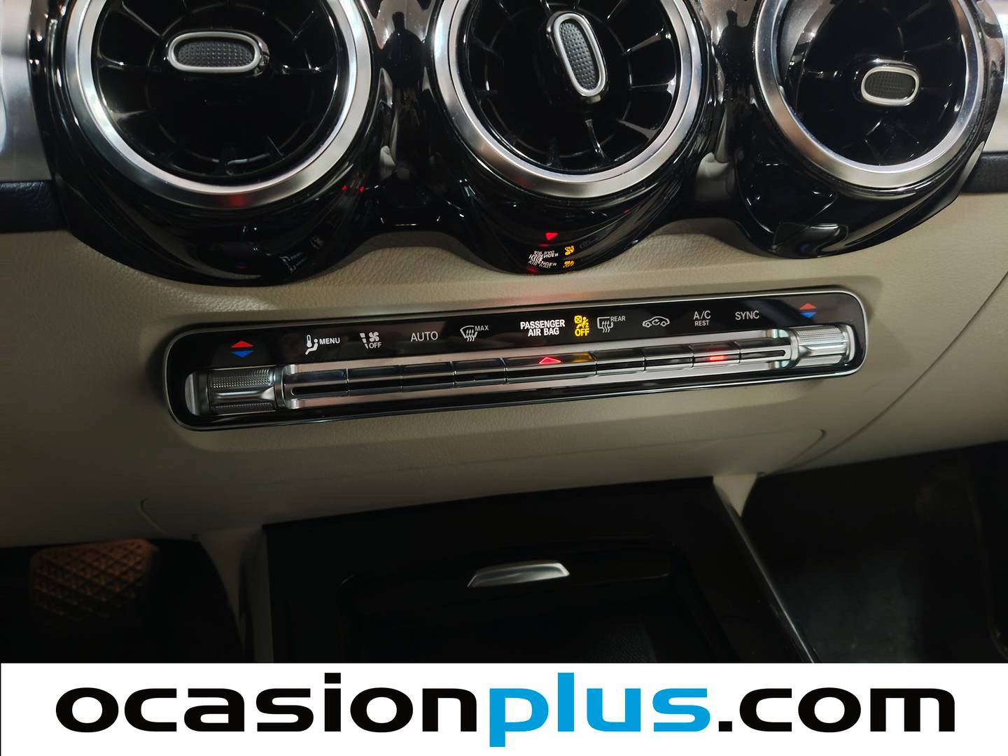 Foto Mercedes GLB Mercedes-Benz GLB GLB 200 d (150 CV)