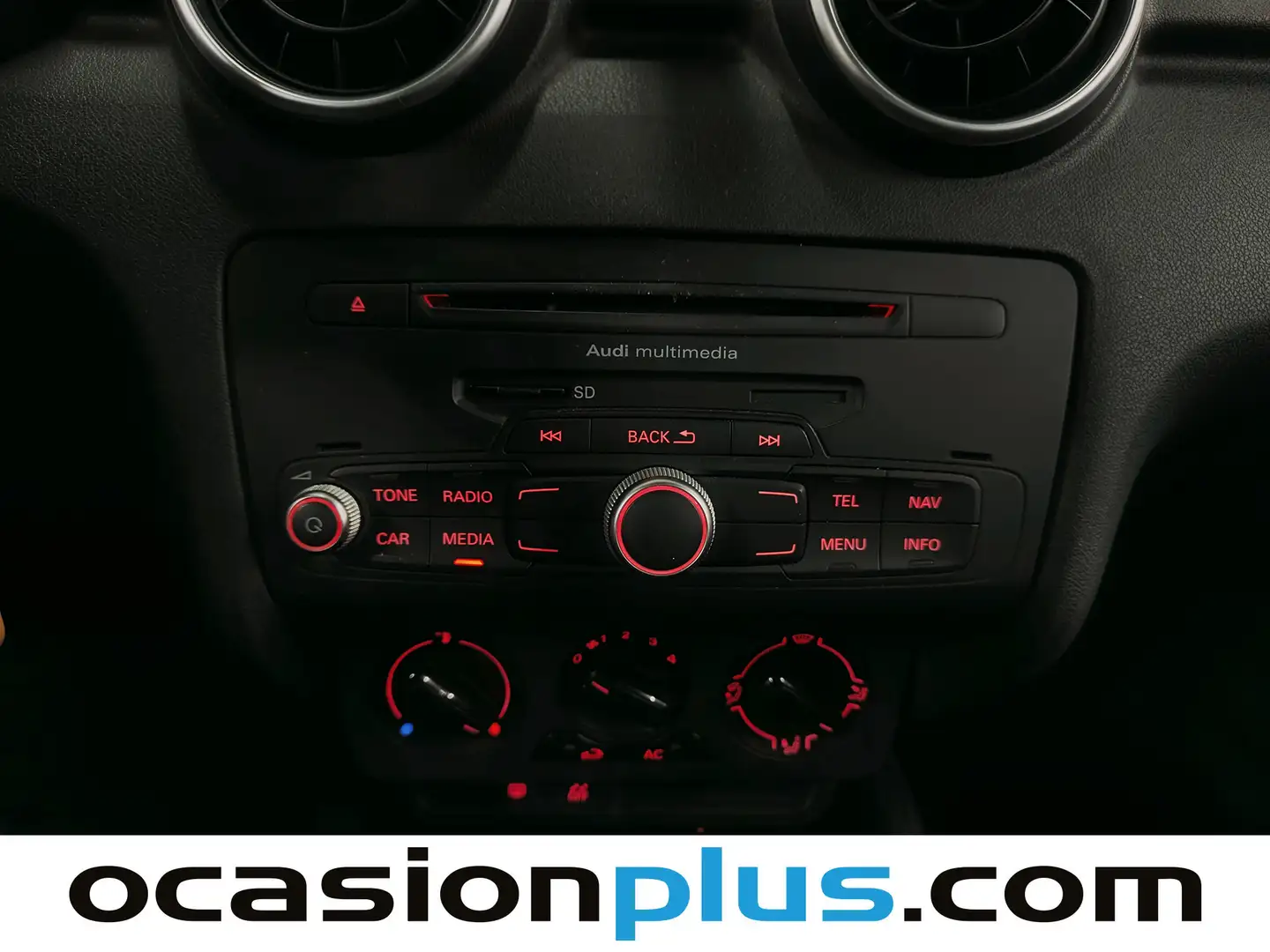 Foto Audi A1 Audi A1 Attraction 1.2 TFSI (86 CV)