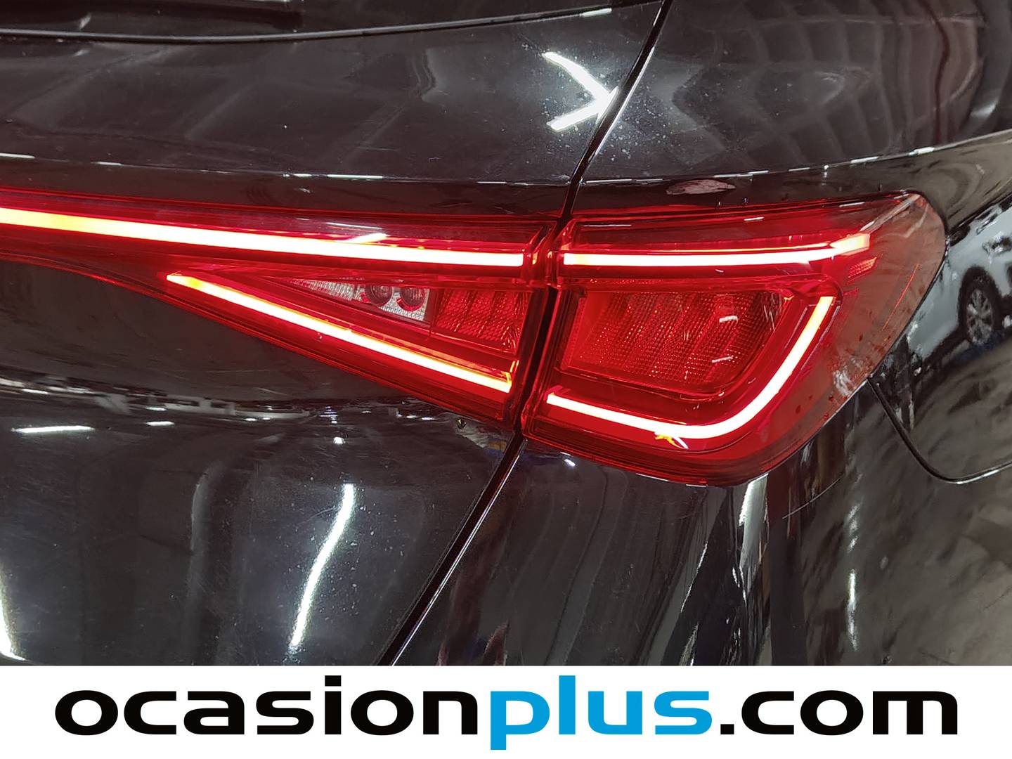 Foto Seat León SEAT León ST 1.5 eTSI S&S FR Go L DSG  (150 CV)