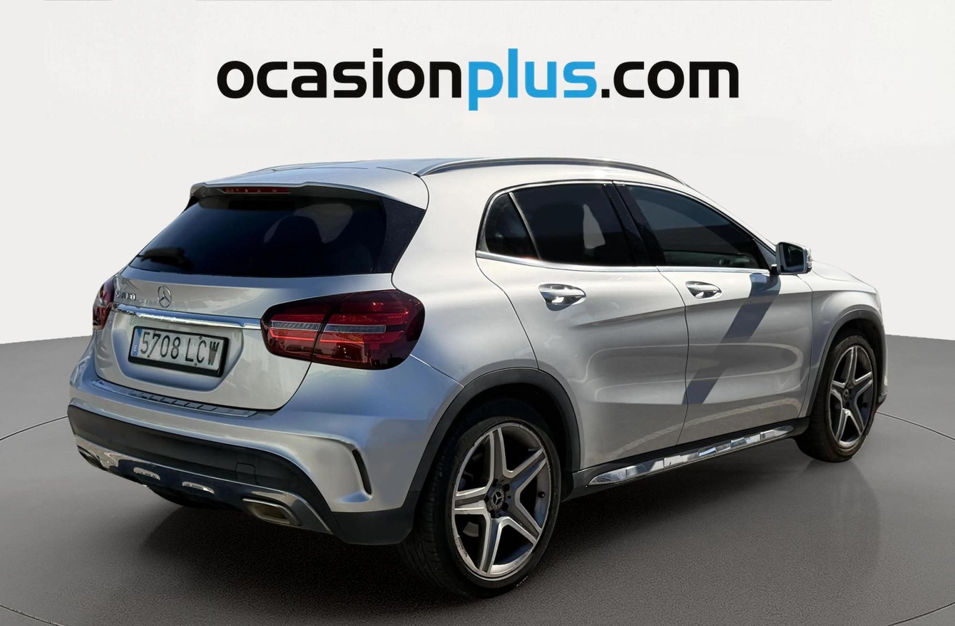 Mercedes-Benz GLA 180 Pack AMG - foto 4