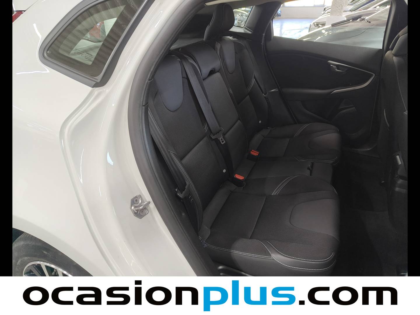 Foto Volvo V40 Volvo V40 T2 Momentum (122 CV)