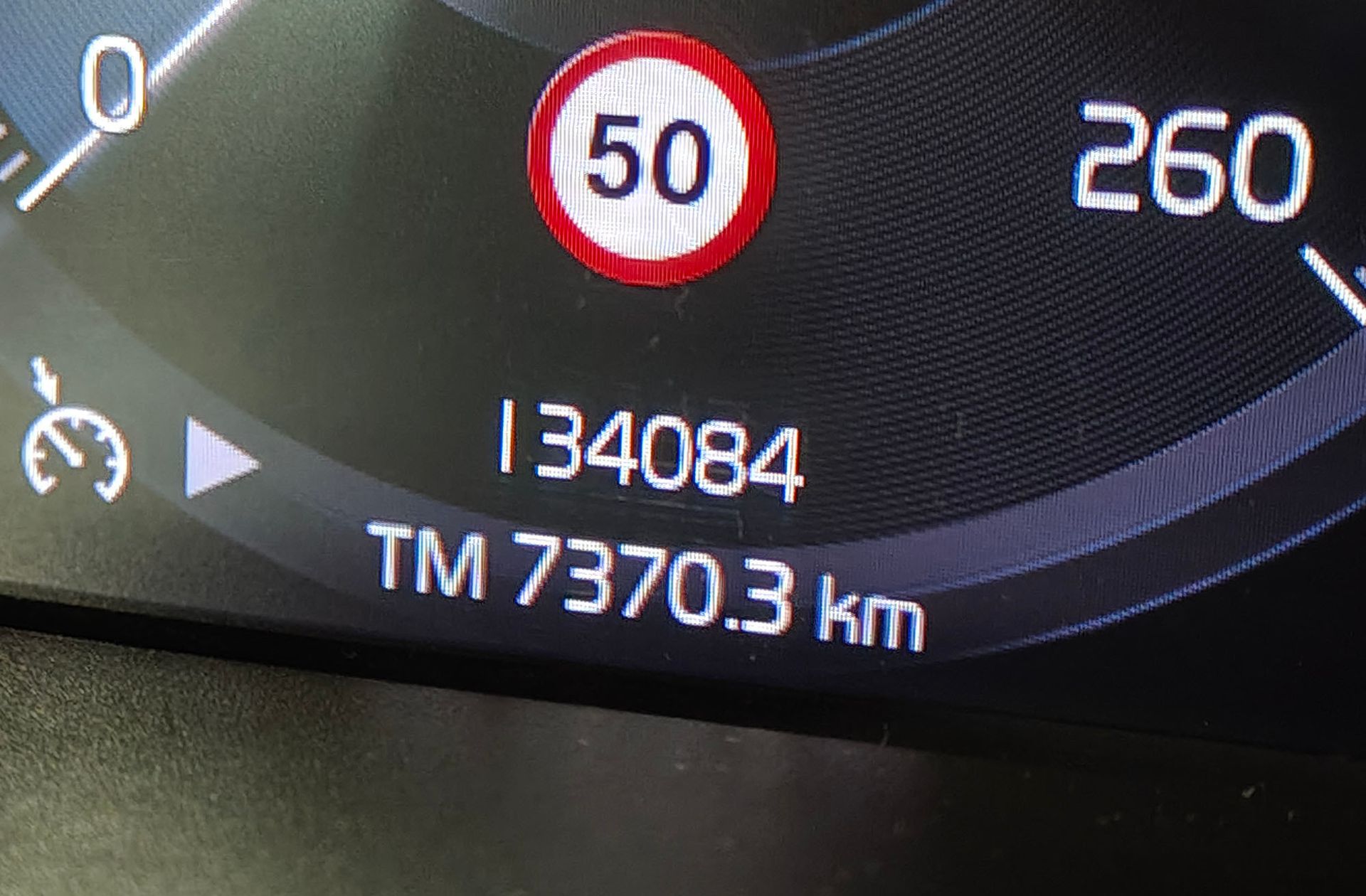 Volvo XC40 T2 Momentum Pro - foto 9