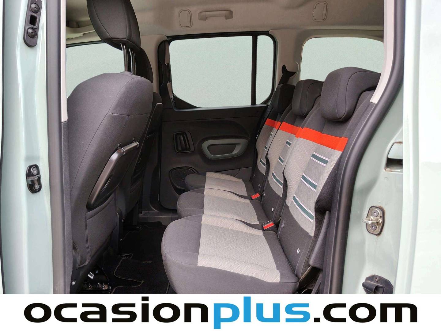 Fotos maletero Citroën Berlingo Citroën Berlingo BlueHDi 130 S&S Talla XL Shine EAT8 (130 CV) 7 Plazas
