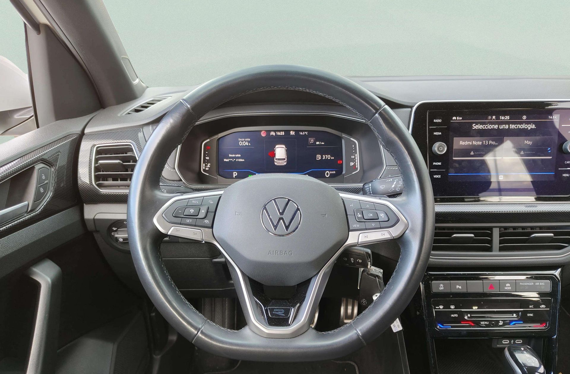 Volkswagen T-Cross R-Line 1.0 TSI DSG - foto 25